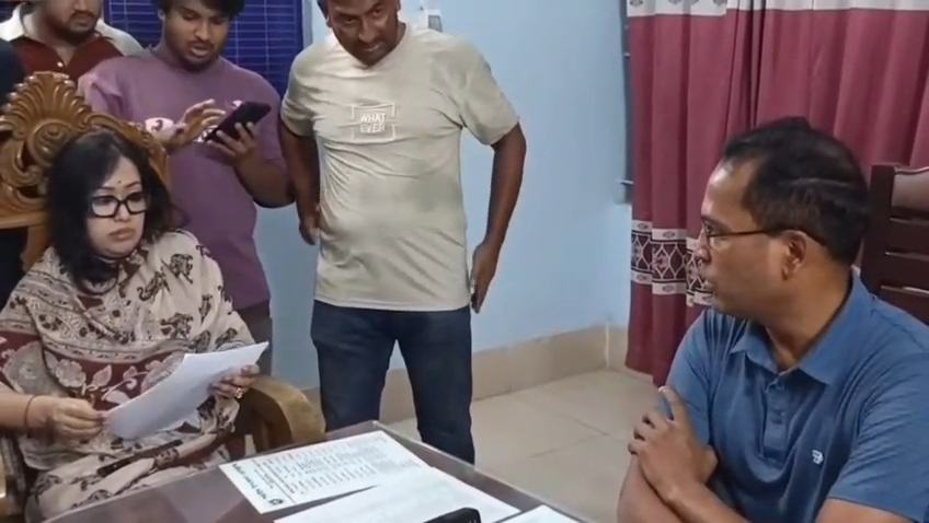 ব্রাহ্মণবাড়িয়ায় সরাইল থানার ওসির সঙ্গে রুমিন ফারহানার বাগবিতণ্ডা