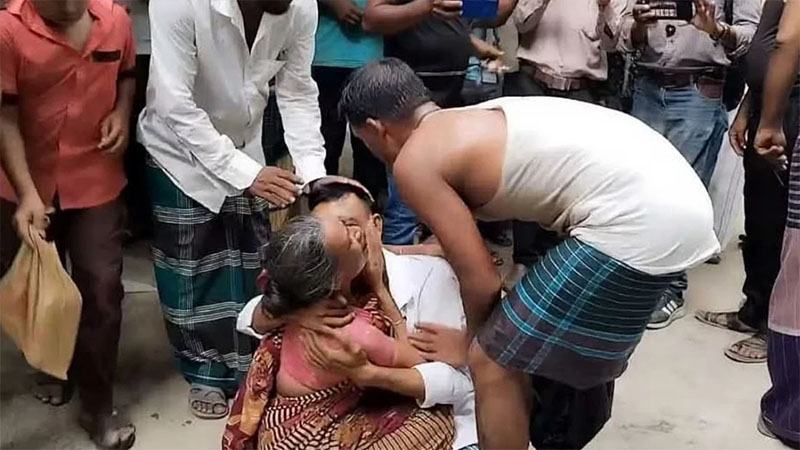 সহপাঠীকে নদীতে ডুবতে দেখে বাঁচানোর চেষ্টা, একসঙ্গে চার শিশুর মৃত্যু