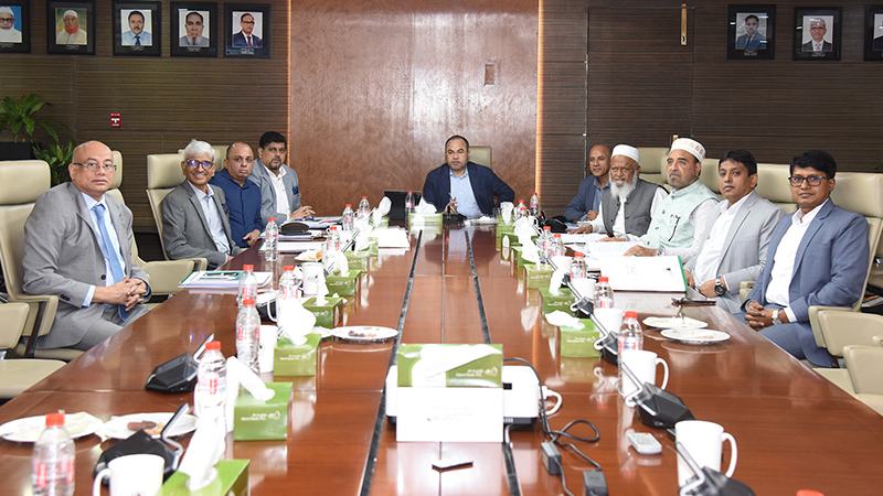 আল-আরাফাহ্ ইসলামী ব্যাংকের নির্বাহী কমিটির ৭৩০তম সভা অনুষ্ঠিত