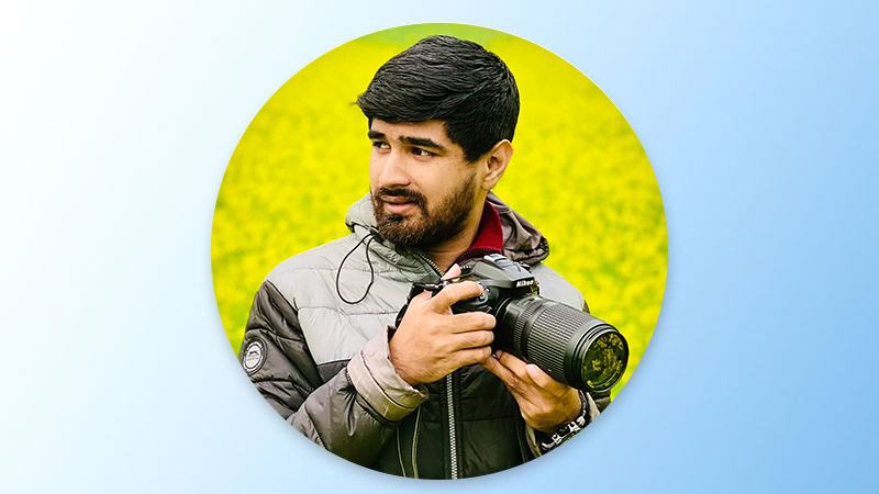 ফটোসাংবাদিকরাই তাদের শেষ করছে!