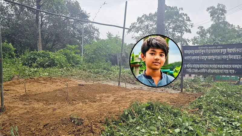 দুই জানাজা শেষে অপ্রতিমের দাফন সম্পন্ন