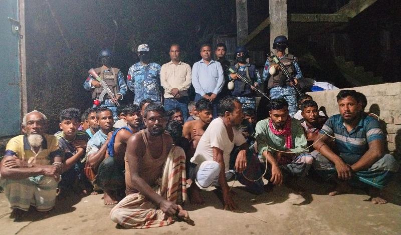মেঘনায় আটক ২৮ জেলেকে জেল-জরিমানা