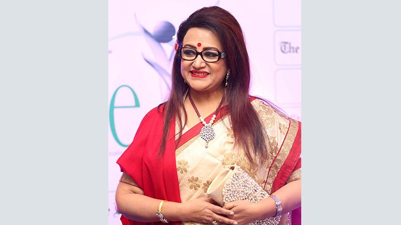 তারকাদের নিয়ে লস অ্যাঞ্জেলেসে ‘আনন্দ মেলা’