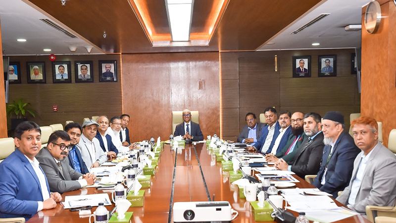 ইসলামী ব‍্যাংকে স্থিতিশীলতা ও সুশাসন নিশ্চিতের আহ্বান