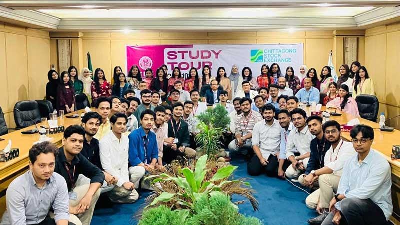 সিএসইতে ইডিইউ শিক্ষার্থীদের ‘আন্ডারস্ট্যান্ডিং বিজনেস’ বিষয়ক শিক্ষা সফর