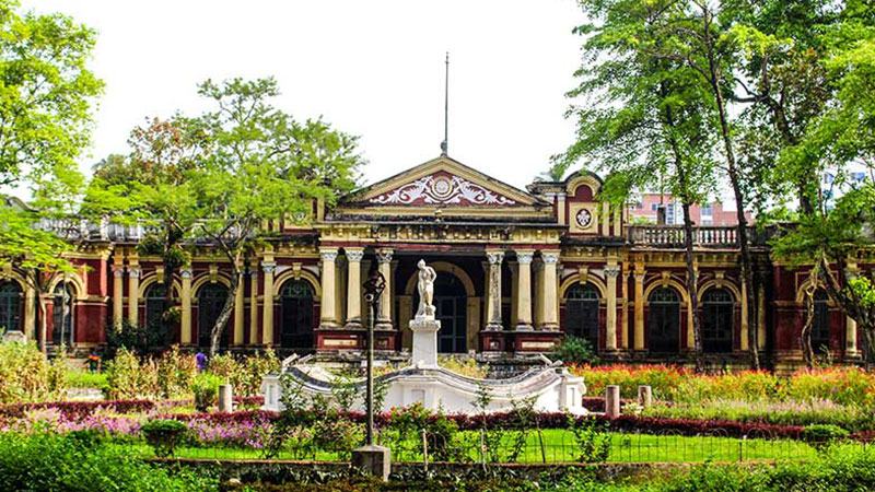 ‘হাওর-জঙ্গল-মহিষের শিং এই তিনে ময়মনসিং’