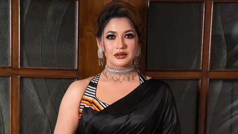 জীবনের চড়াই-উতরাই পেরিয়ে ৪২-এ বাঁধন