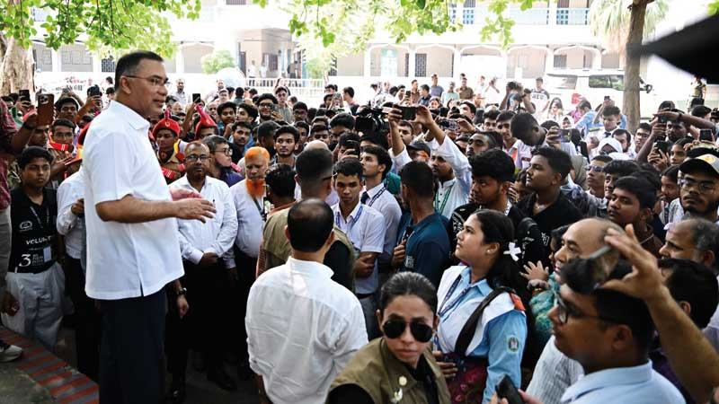 ডেঙ্গু প্রতিরোধ ও পরিচ্ছন্ন বাংলাদেশ গড়তে তরুণদের ভূমিকা রাখার আহ্বান