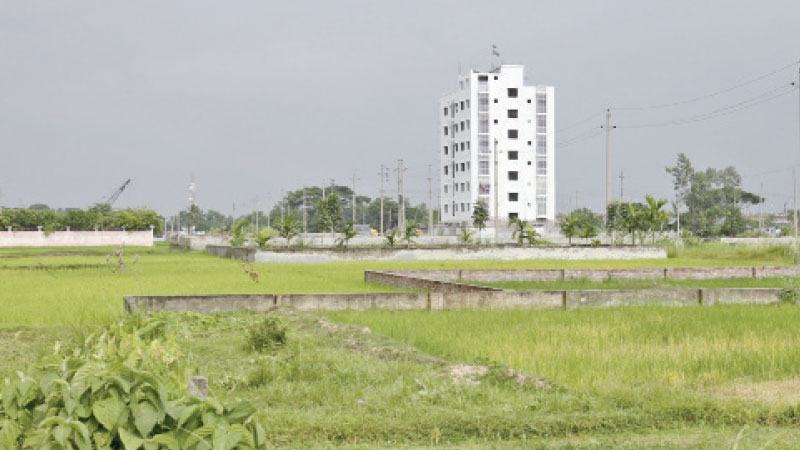 আবাসন সমস্যার সমাধান নয় জমির বাজার তৈরি করেছে রাজউক