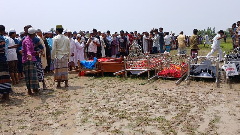রাজেন্দ্রবাটিতে পাশাপাশি কবরে দাফন ছয় জনের