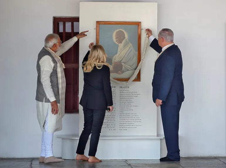 2018-01-17T084710Z_1793531265_RC16D84BE4F0_RTRMADP_3_INDIA-ISRAEL-1771696577