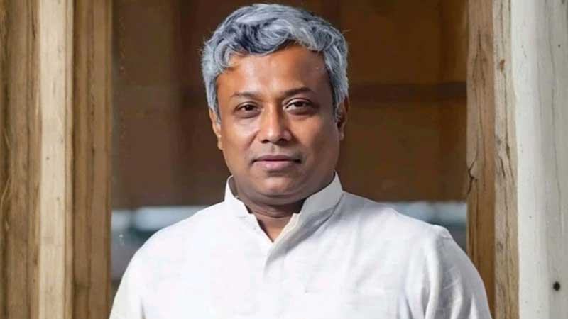 নারায়ণগঞ্জে আকস্মিক পেট্রোলিয়াম ডিপো পরিদর্শনে জ্বালানি প্রতিমন্ত্রী