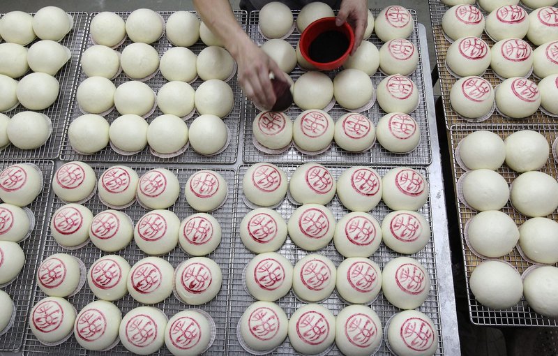 23123159-cheung-chau-bun-festival-peace-buns_cover_2000x1277