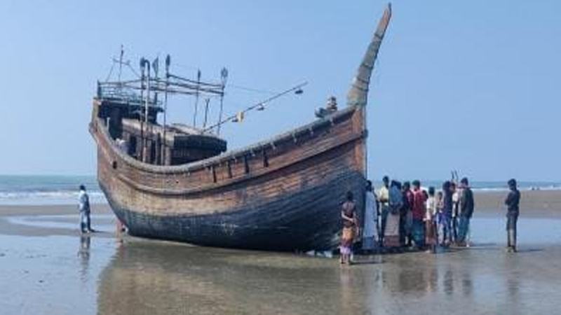 টেকনাফে নৌকাডুবিতে ১৩ রোহিঙ্গা নিখোঁজ
