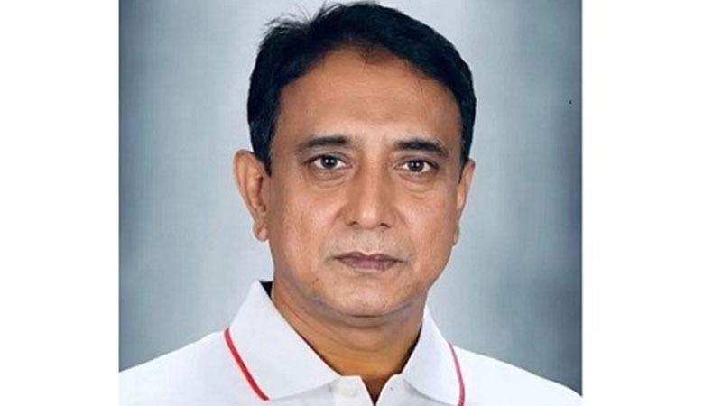 প্রথম প্রশাসক হিসেবে দায়িত্ব পেলেন স্বাধীন