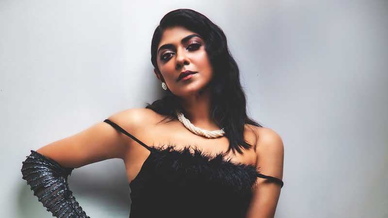নতুন চার সিনেমা নিয়ে তোরসা