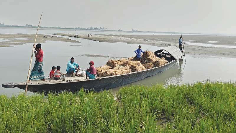 নদীভাঙন রোধে আশ্বাস নয় বাস্তব পরিকল্পনা চান গাইবান্ধার চরাঞ্চলের ভোটাররা
