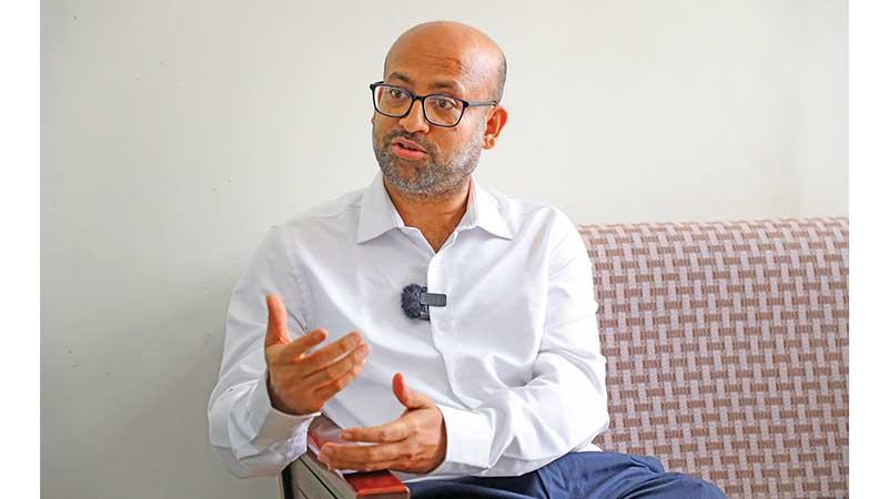 ১০৩ দেশের শিক্ষার্থীরা অংশ নেয় ইংলিশ অলিম্পিয়াডে