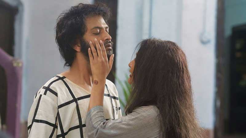অবুঝ প্রেম নাটকে ভিন্ন ধারার চরিত্রে ইয়াশ রোহান ও নাজনীন নিহা!