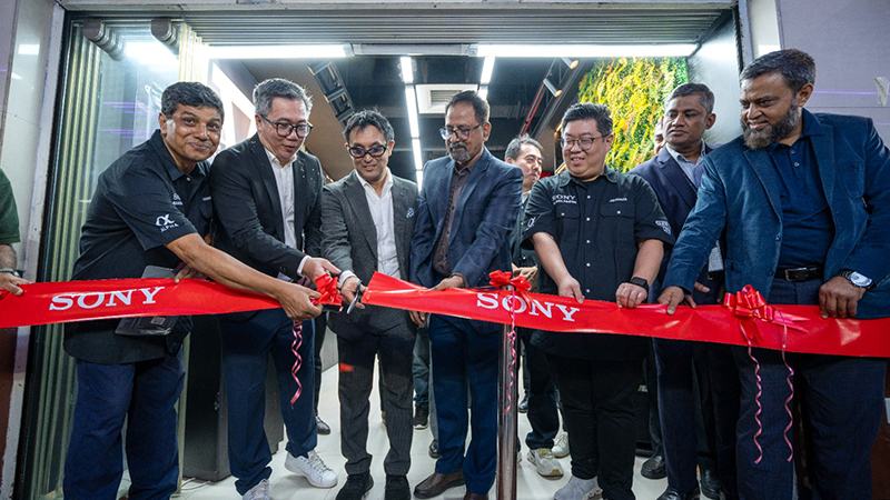 বসুন্ধরা সিটিতে সনির নতুন শোরুম ও ক্যামেরা সার্ভিস সেন্টার