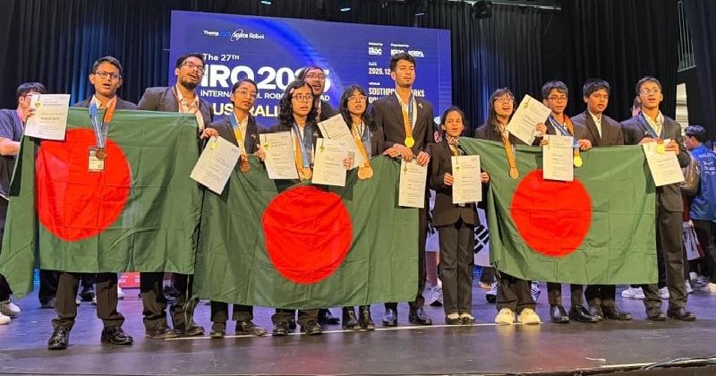 আন্তর্জাতিক রোবট অলিম্পিয়াডে স্বর্ণসহ ১১ পদক জয় বাংলাদেশের
