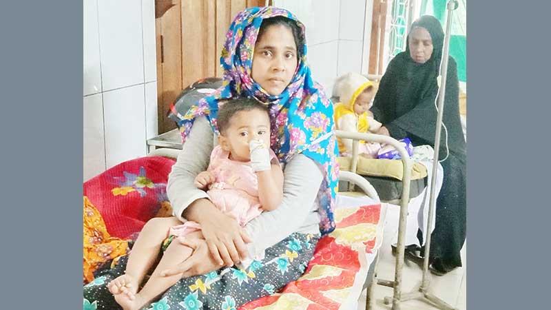 সাতক্ষীরায় ডায়রিয়ার প্রকোপ এক মাসে হাসপাতালে ভর্তি তিন শতাধিক শিশু