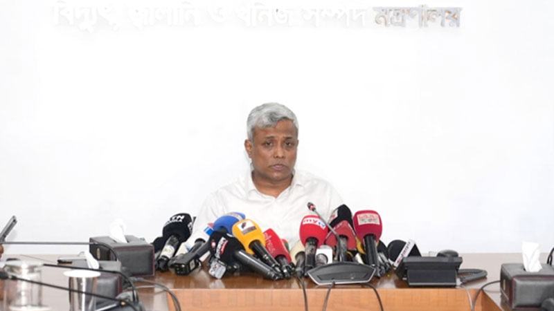মধ্যপ্রাচ্য পরিস্থিতি ও পাচার রোধে জ্বালানি তেলের দাম সমন্বয়: বিদ্যুৎ প্রতিমন্ত্রী
