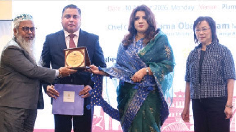 বৈধ পথে রেমিট্যান্স পাঠানো এখন অনেক সহজ