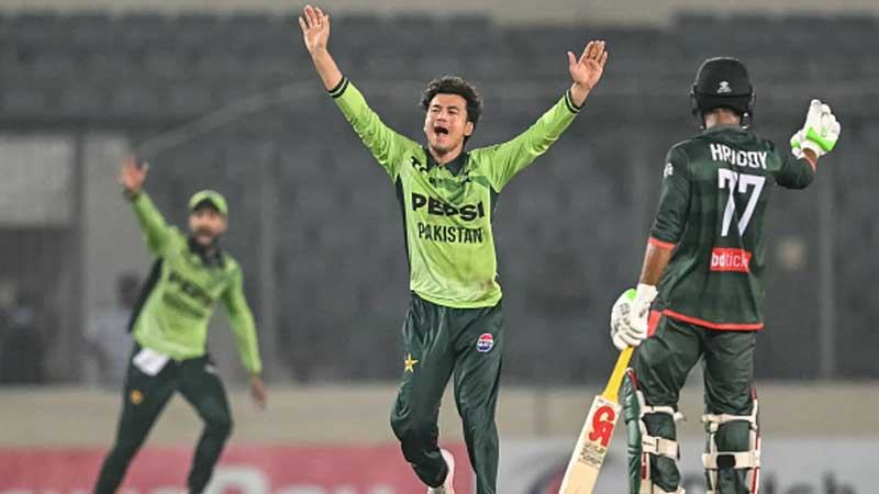 ডিএলএস মেথডে জিতে সমতা আনল পাকিস্তান