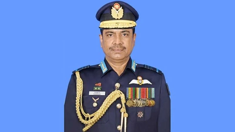 সাবেক বিমান বাহিনী প্রধান শেখ আব্দুল হান্নান ও তার স্ত্রীর বিরুদ্ধে দুদকের মামলা