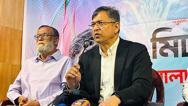গণমাধ্যমের পূর্ণাঙ্গ স্বাধীনতা নিশ্চিত করবে বিএনপি —সালাহউদ্দিন আহমদ