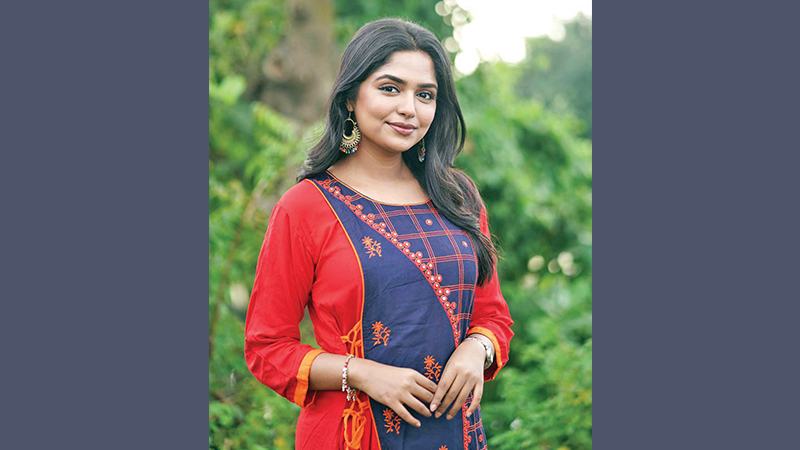 হিমির নতুন নাটক ‘অকারণ’