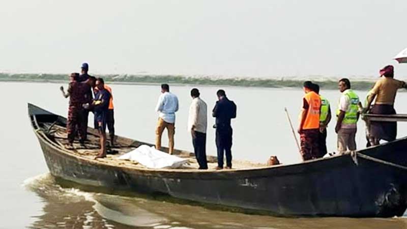 পদ্মায় নিখোঁজ দুই এএসআইয়ের একজনের মরদেহ উদ্ধার