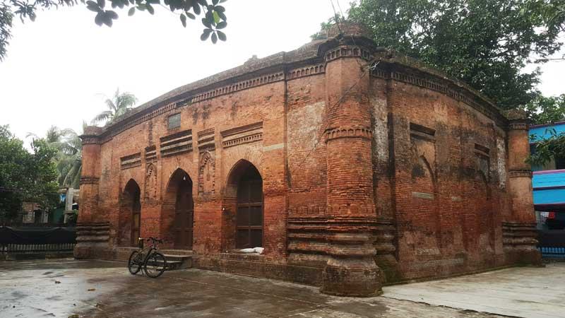 প্রত্নতত্ত্ব অধিদপ্তরের আওতাভুক্ত হলেও দীর্ঘদিন ধরে সংস্কারের নেই কোনো উদ্যোগ