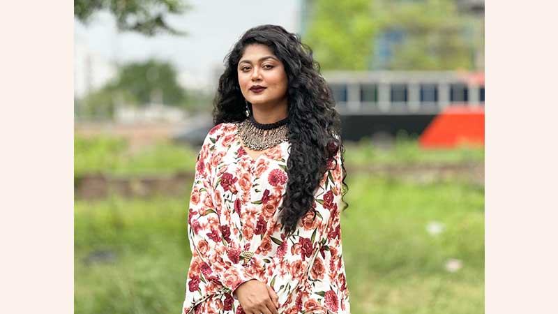 ছয় বছর পর মিউজিক ভিডিওতে মৌসুমী