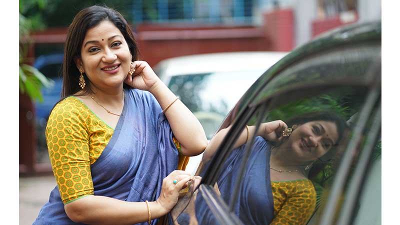 ওয়েব ফিল্ম ও একাধিক নাটকে দীপা খন্দকার