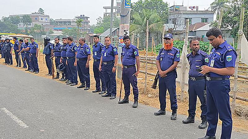 সাঁথিয়ায় পশুর হাটের ইজারা বন্ধ, ঈদের আগের দিন পর্যন্ত ১৪৪ ধারা জারি