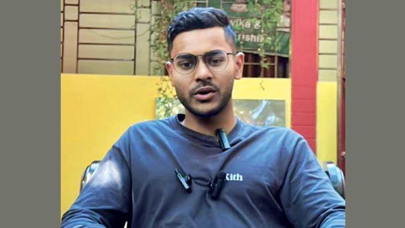 শ্রীমঙ্গলে নিজ বাড়িতে ভালোবাসায় সিক্ত ফুটবলার শমিত সোম
