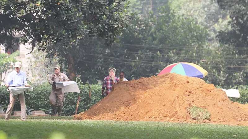 ময়নামতি সিমেট্রি থেকে তোলা হচ্ছে ২৪ জাপানি সেনার দেহাবশেষ