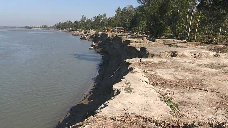 কুড়িগ্রামে গঙ্গাধর নদীর বামতীরে ভাঙন