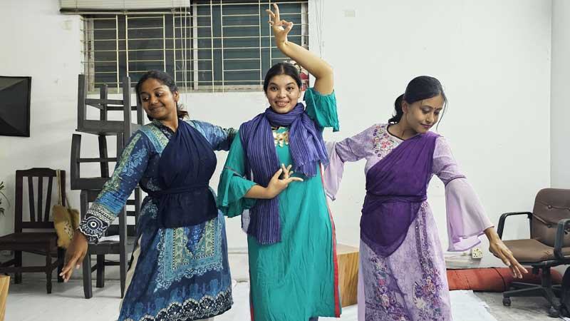 ২৩ মে মঞ্চে আসছে নাট্যদল এথিকের সুড়ঙ্গ