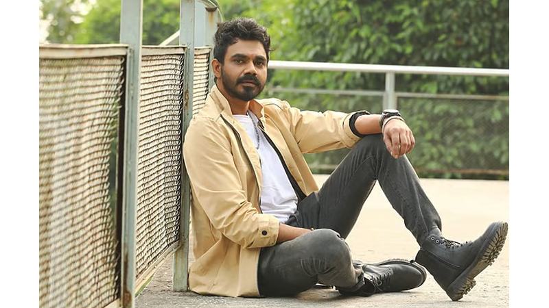 নিজেকে ভাঙার মতো চরিত্রের অপেক্ষায় আছি