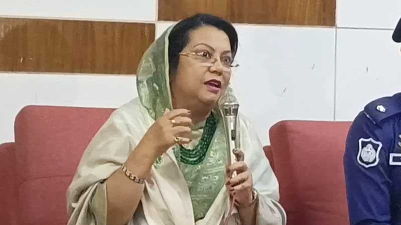 হজযাত্রীদের দুর্ভোগ কমাতে কাজ করছে সরকার —বিমান ও পর্যটনমন্ত্রী