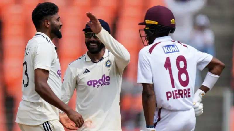 ওয়েস্ট ইন্ডিজকে ইনিংস ব্যবধানে হারাল ভারত