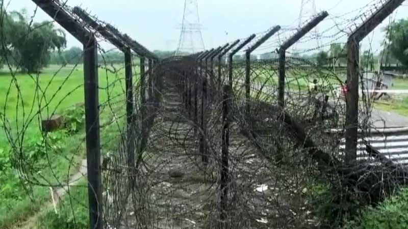পঞ্চগড় সীমান্ত দিয়ে ১৮ জনকে ‘পুশ-ইন’ করল বিএসএফ