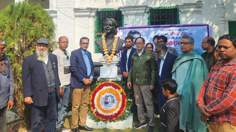 পাবনায় সুচিত্রা সেনের প্রয়াণ দিবস পালিত