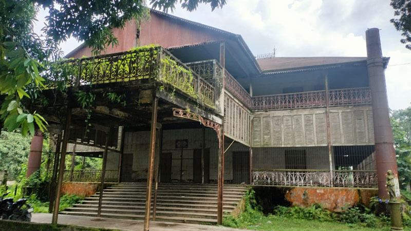 এক দৃষ্টিনন্দন, ঐতিহাসিক ও মনোমুগ্ধকর স্থাপনা