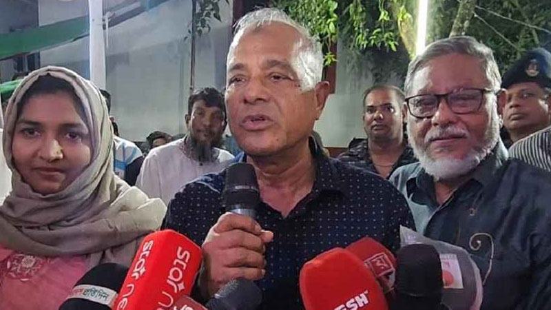 দুর্গা পূজায় অশান্তি সৃষ্টির চক্রান্ত ভেস্তে গেছে —স্বরাষ্ট্র উপদেষ্টা