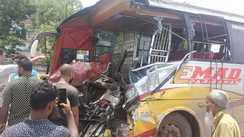 ঢাকা-মাওয়া এক্সপ্রেসওয়েতে পাঁচ গাড়ির সংঘর্ষ