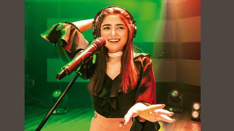 বাংলাদেশে গাইবেন পাকিস্তানের আইমা